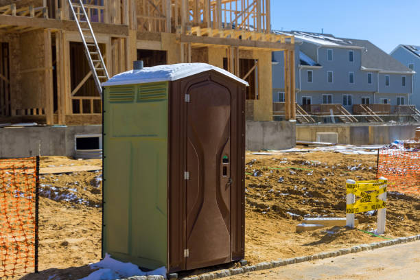 Portable Toilet Options We Offer in Knoxville, TN